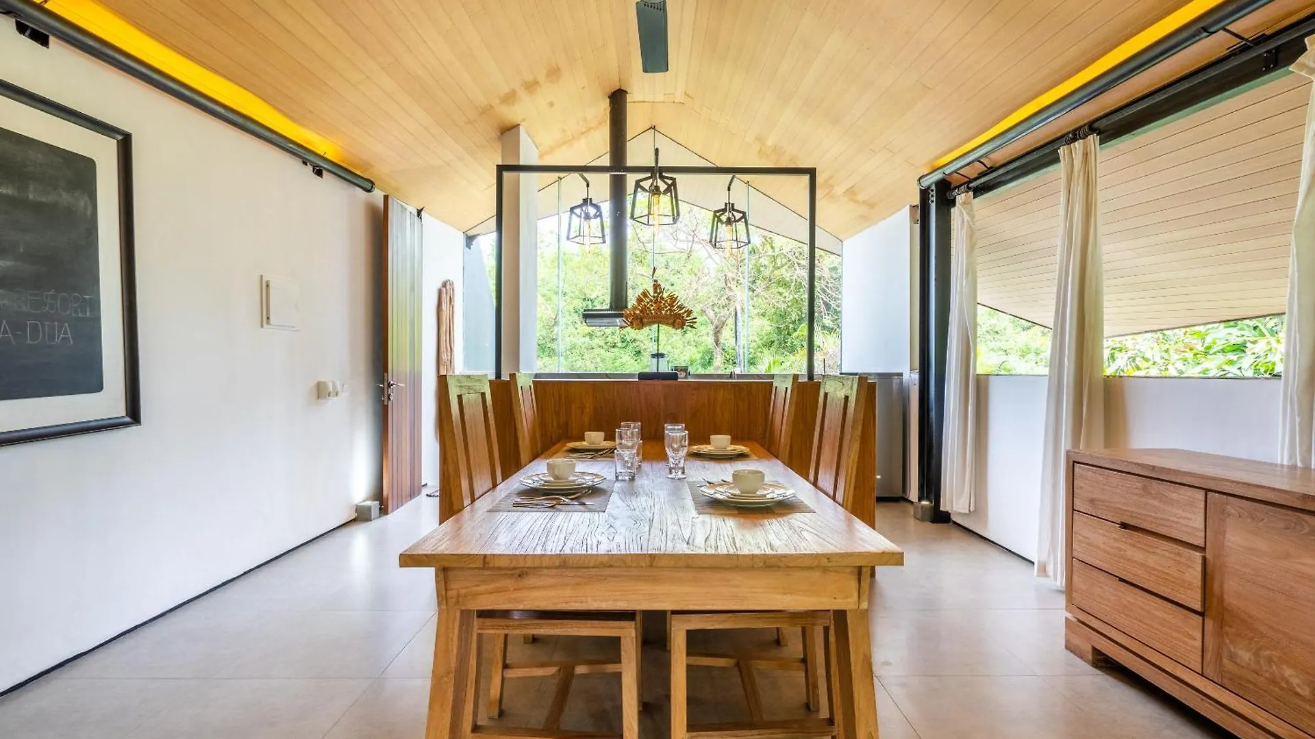 Mana Villas Nusa Dua